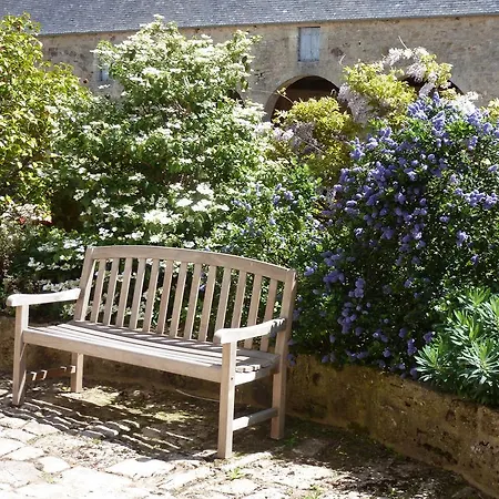 Gites Du Manoir De Savigny Valognes Exterior photo
